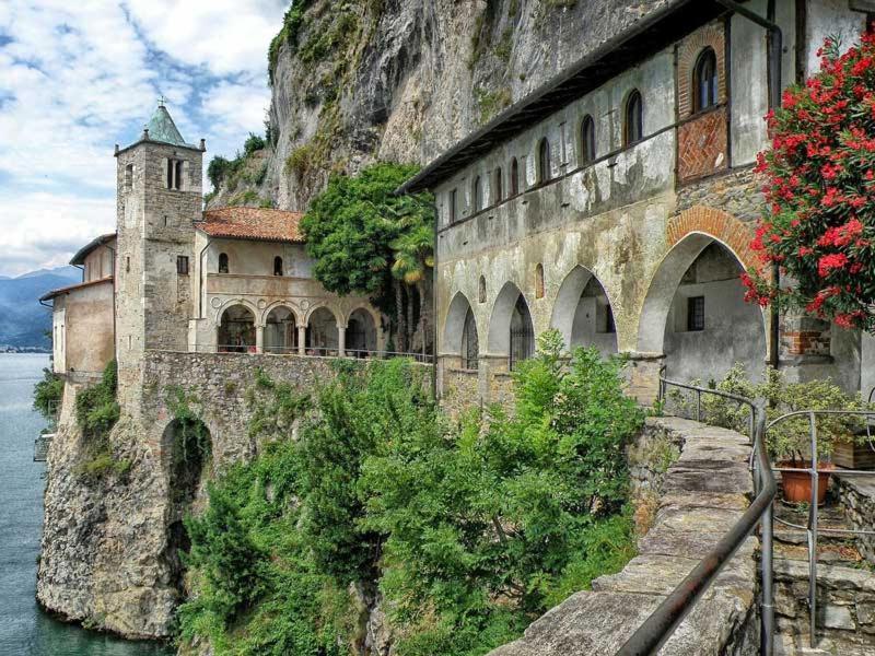 Apartamento Il Blu Di Laveno Exterior foto